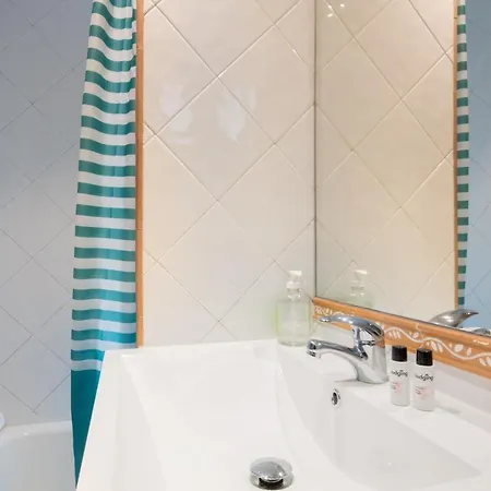 Apartment Housalia Sagrada Familia