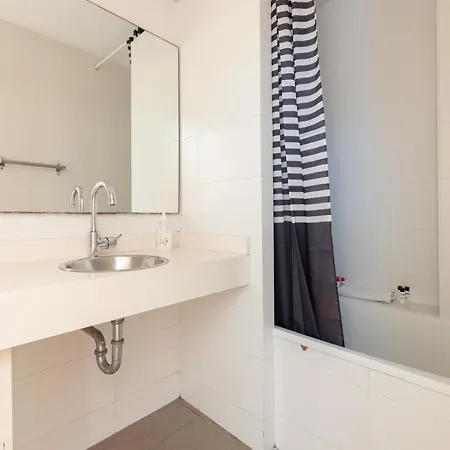 Housalia Sagrada Familia Apartment